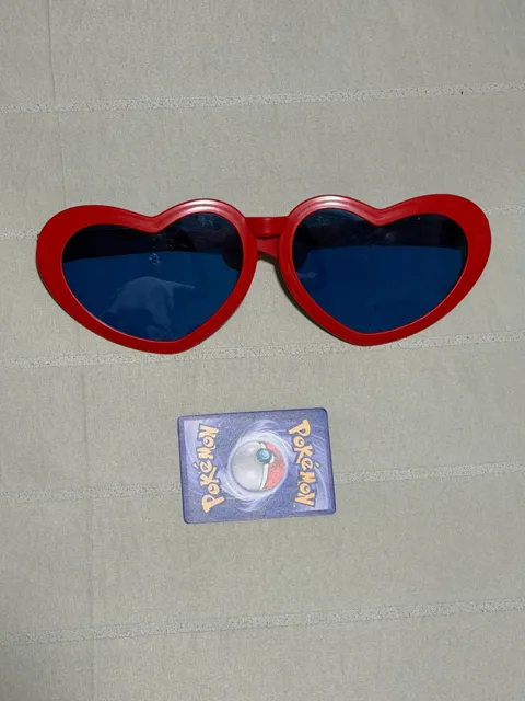 Red heart glasses